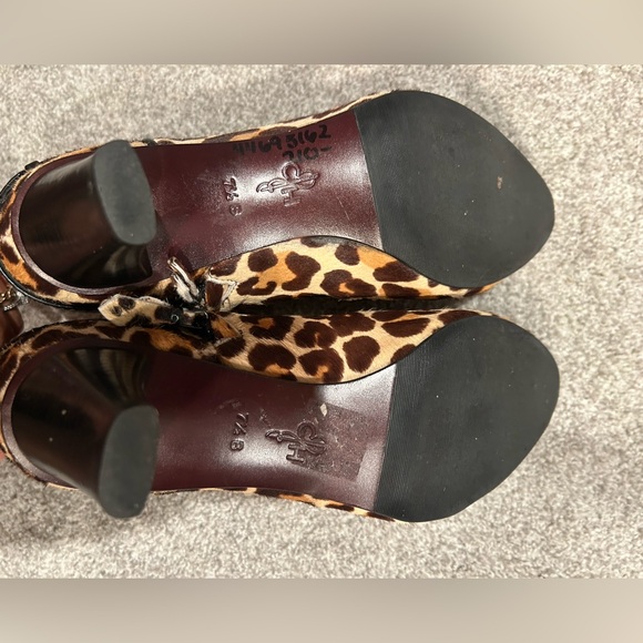 Leopard booties size 7.5 only worn twice. Excellent condition. - Picture 6 of 7